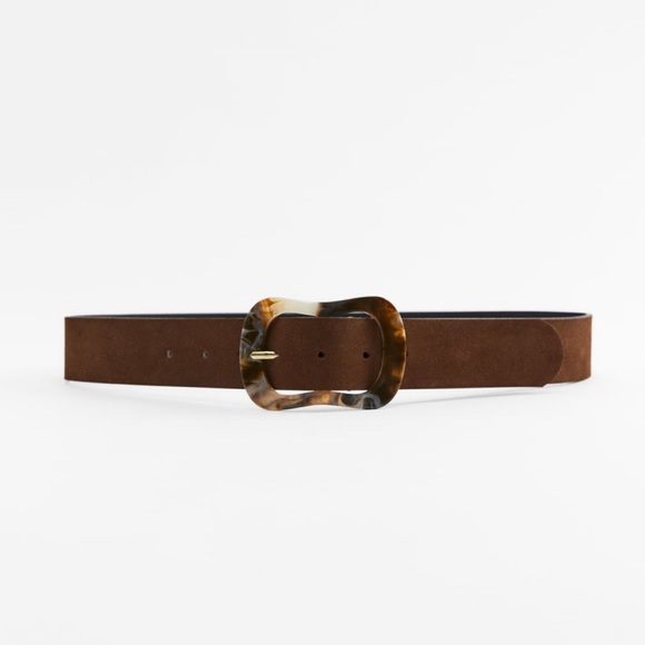 Leather belt with resin buckle - Picture 5 of 9